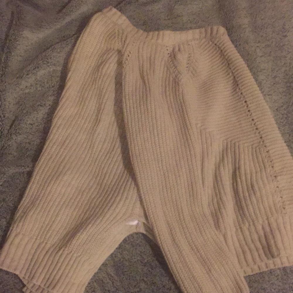 Sweater - Picture 2 of 4